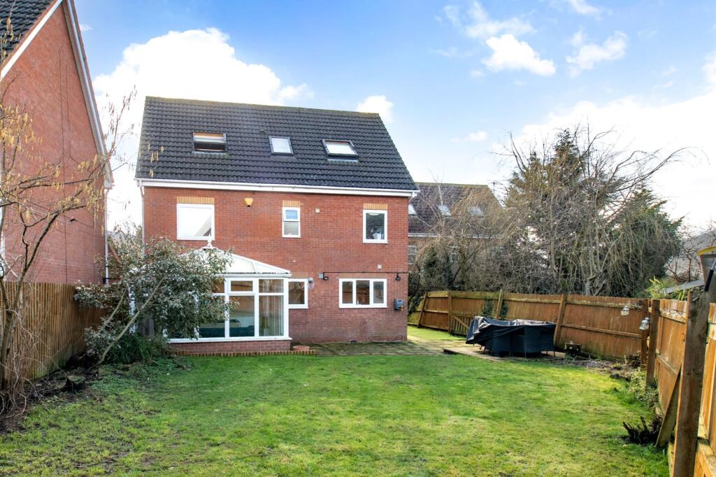 Additional image 20 of Sedgefield Walk, Catshill, Bromsgrove, Worcestershire, B61