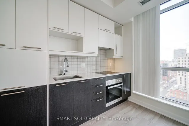 Additional image 5 of 199 Richmond St Unit 1402