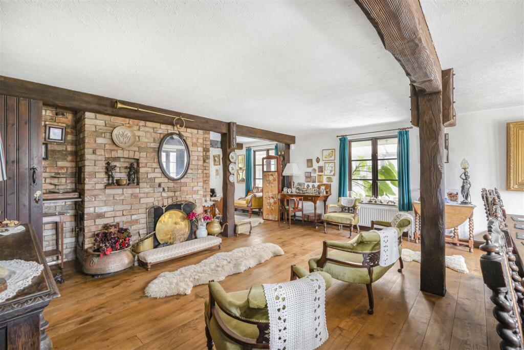 Additional image 14 of The Avenue, Madingley