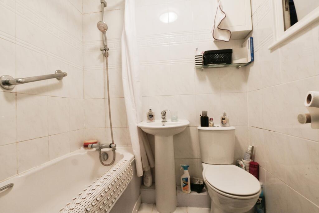 Additional image 9 of West Cliff Road, BOURNEMOUTH, Dorset, BH4