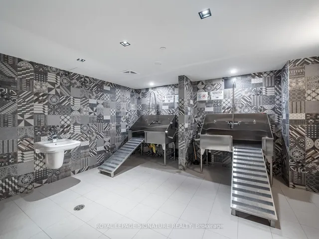 Additional image 18 of 50 Dunfield Ave Unit 2419