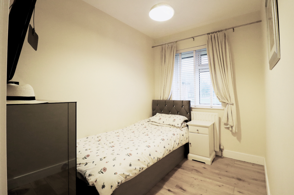 Additional image 8 of Bromley Road, Bromley