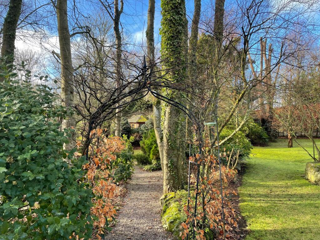 Additional image 46 of Dyce, Cothal, AB21