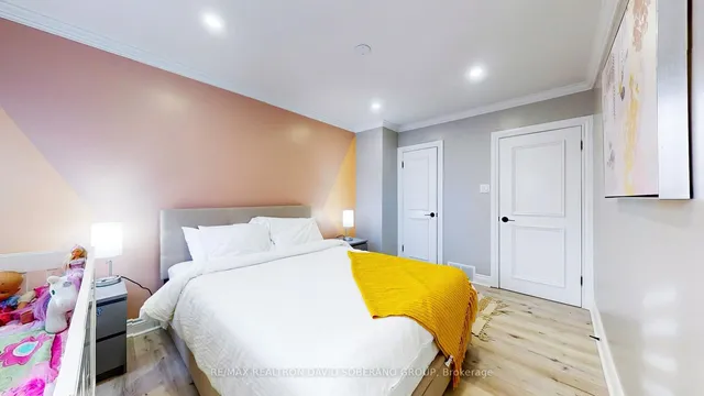 Additional image 17 of 134 Hove St