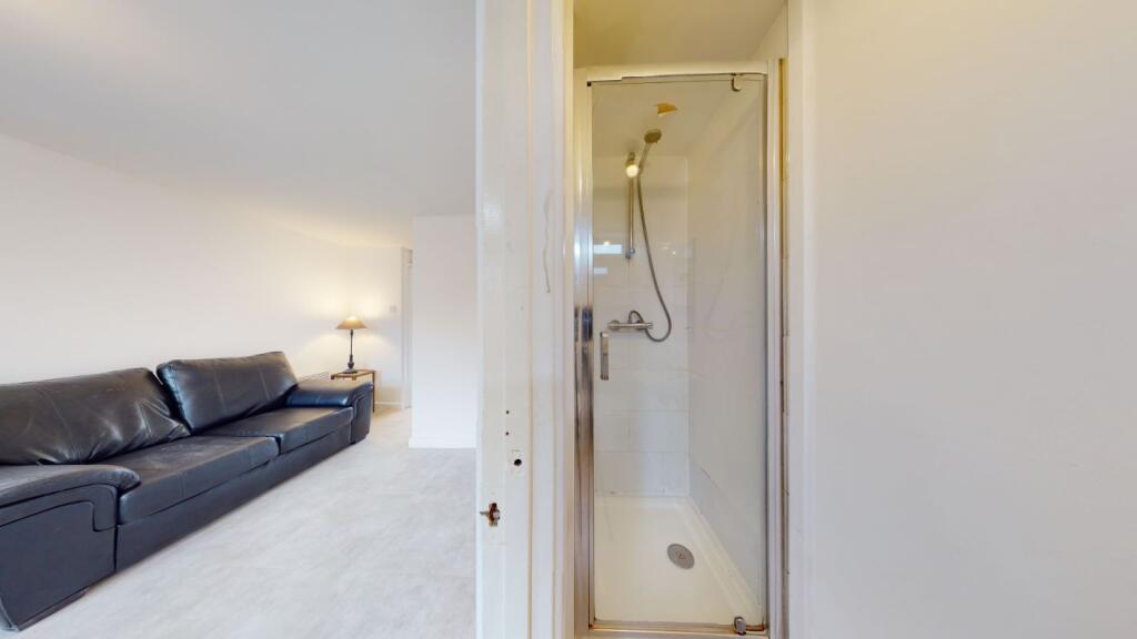 Additional image 5 of 118A Round Wood, Llanedeyrn, Cardiff, CF23 9PJ