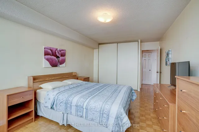 Additional image 25 of 3000 Bathurst St Unit 904