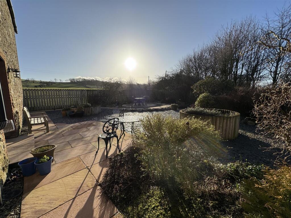 Additional image 19 of Boltongate