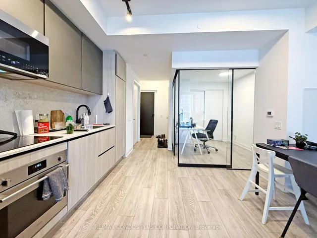 Additional image 3 of 108 Peter St Unit 1305