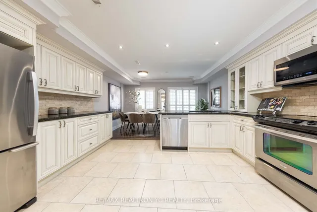 Additional image 11 of 4450 Bathurst St