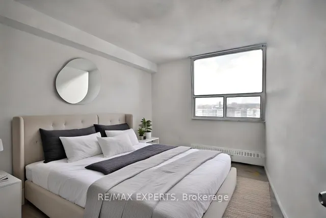 Additional image 20 of 551 The West Mall Unit 1120