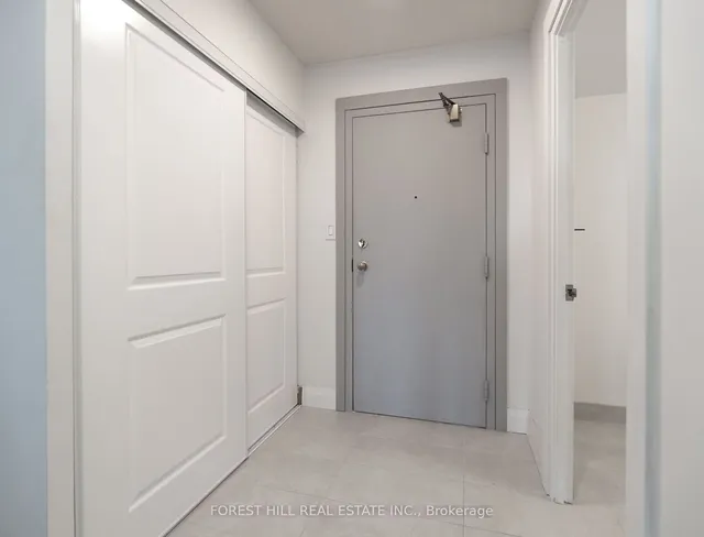 Additional image 3 of 175 Bamburgh Circ Unit 213