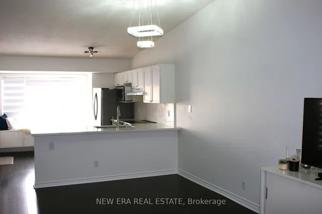 Additional image 4 of 2085 Appleby Line Unit 411