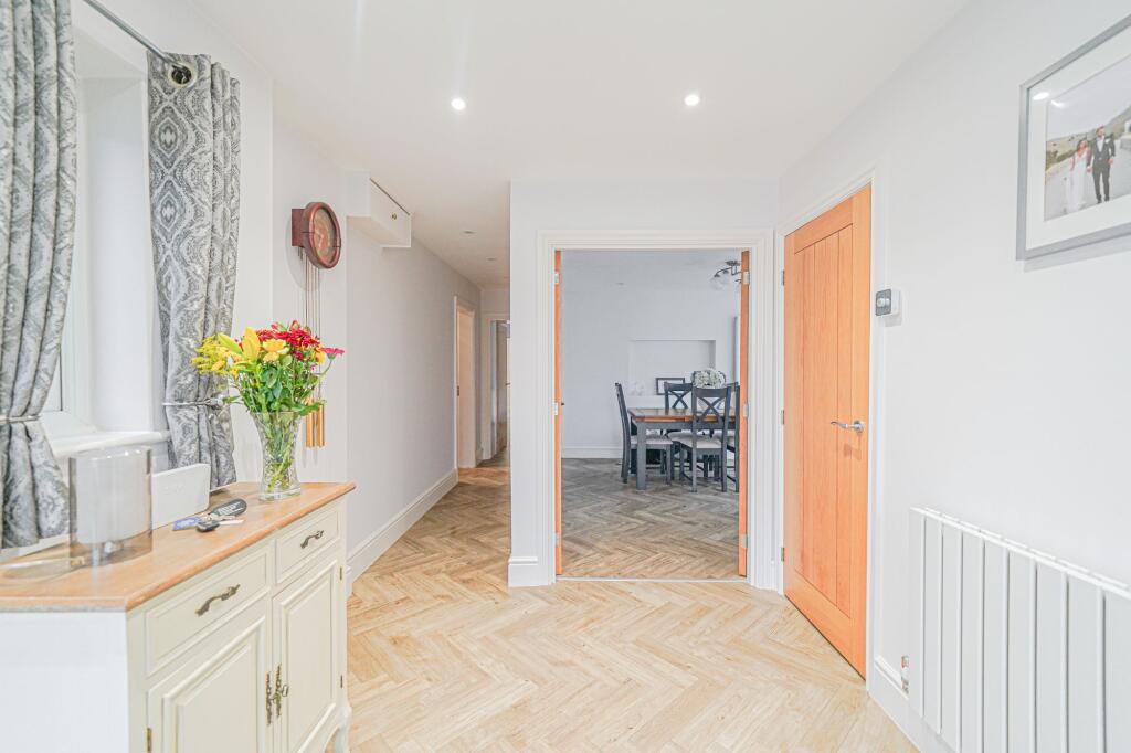 Additional image 8 of Catherines Close, Catherine-De-Barnes, B91