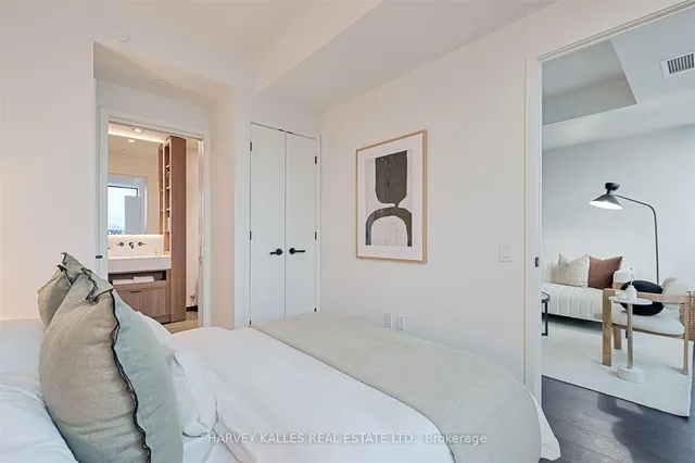 Additional image 23 of 55 Charles St Unit 4304