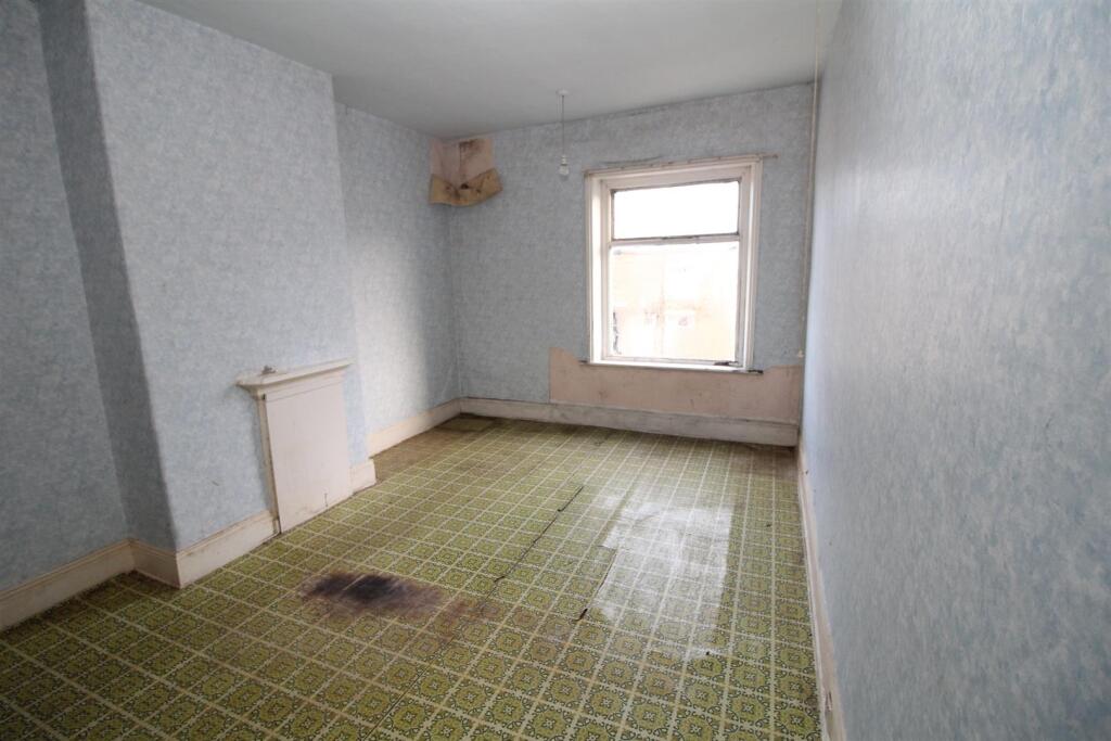Additional image 11 of Sydenham Place, Bradford, BD3 0LA