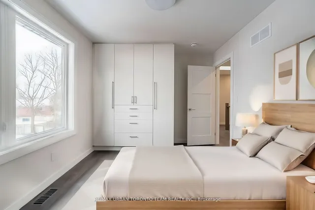 Additional image 19 of 3515 St Clair Ave