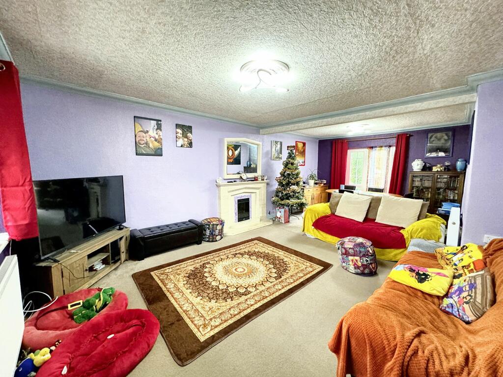 Additional image 3 of Chadderton Drive, Bury, BL9