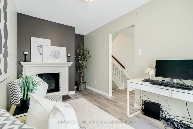 Additional image 32 of 703 Briar Cres