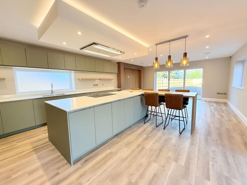 Additional image 5 of ASHLEIGH COACH HOUSE, Henley-in-Arden, Warwickshire, B95 5DL