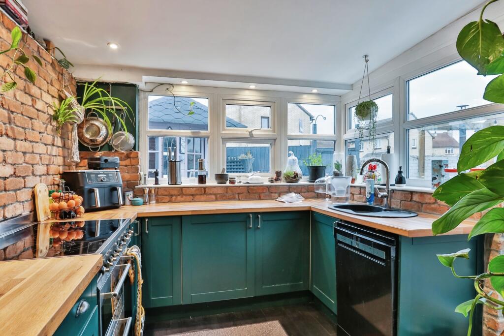 Additional image 18 of Braishfield Gardens, THROOP, Bournemouth, Dorset, BH8