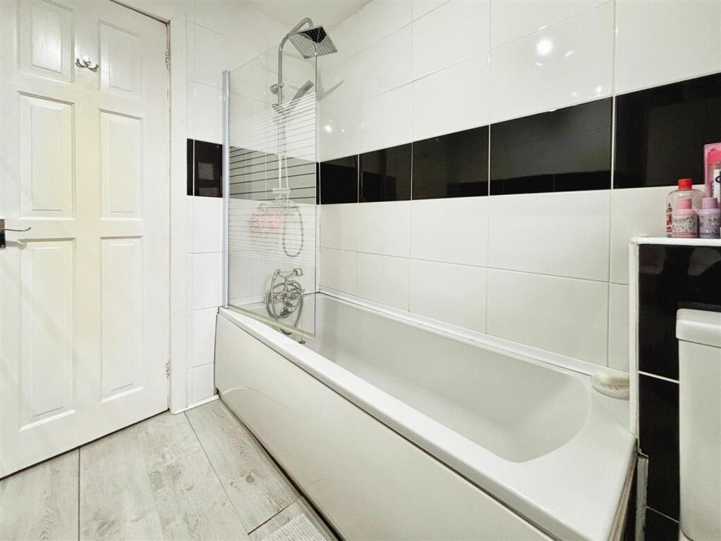 Additional image 10 of Ashfield Place, Fagley, Bradford, BD2 3JB