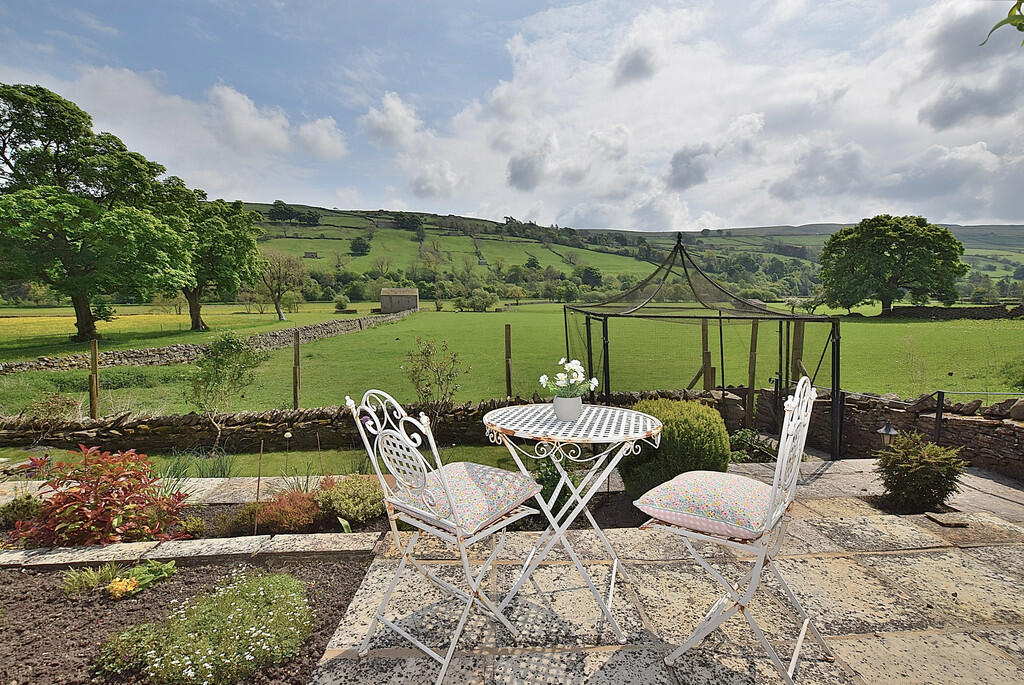 Additional image 23 of Low Row