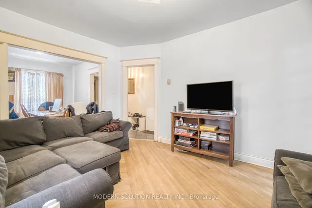 Additional image 8 of 2 Rockwell Ave