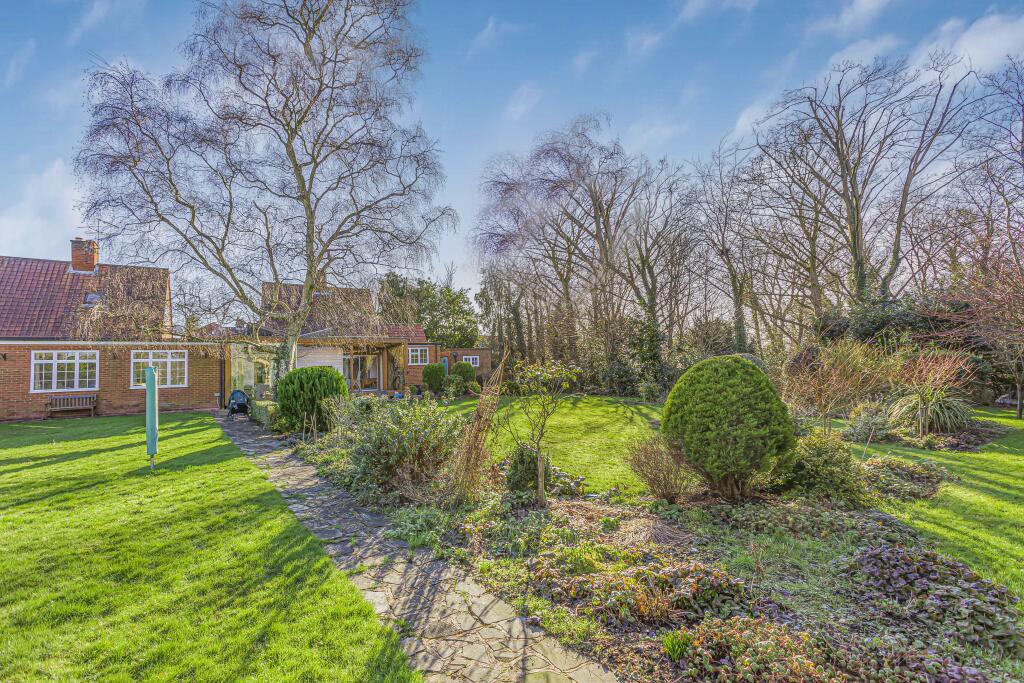 Additional image 22 of Elm Gardens, Welwyn Garden City, Hertfordshire, AL8