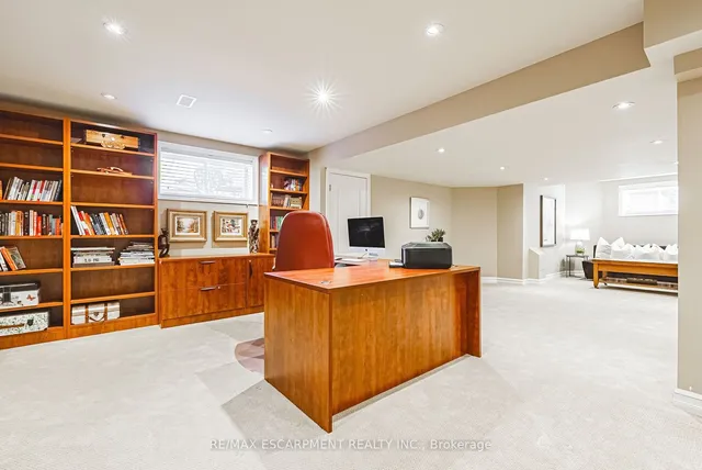 Additional image 31 of 1150 Skyview Dr Unit 52