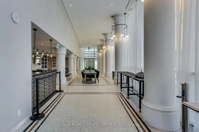 Additional image 6 of 33 Helendale Ave Unit 816