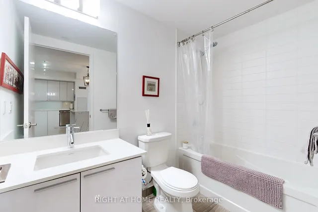 Additional image 25 of 10 Park Lawn Rd Unit 3510