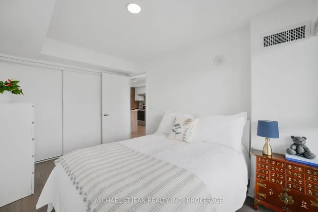 Additional image 26 of 1119 Cooke Blvd Unit B420