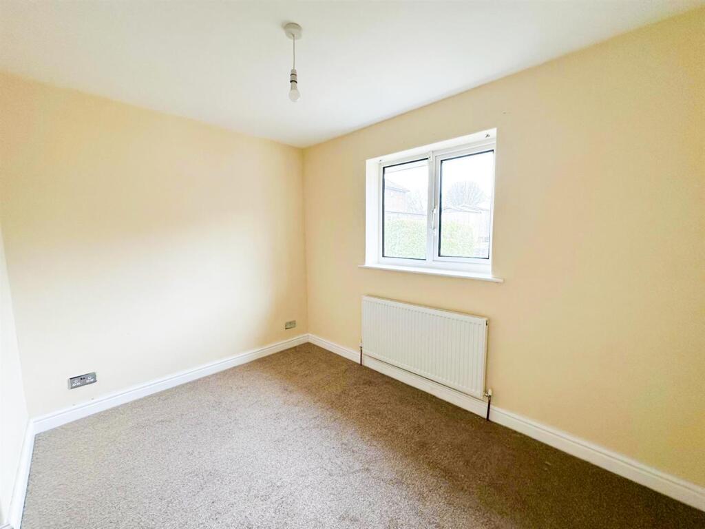 Additional image 8 of Kings Drive, Bradford