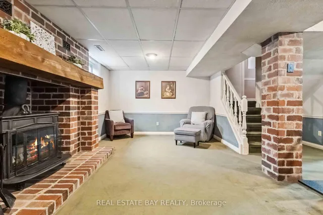 Additional image 34 of 14 Crowfoot Pl