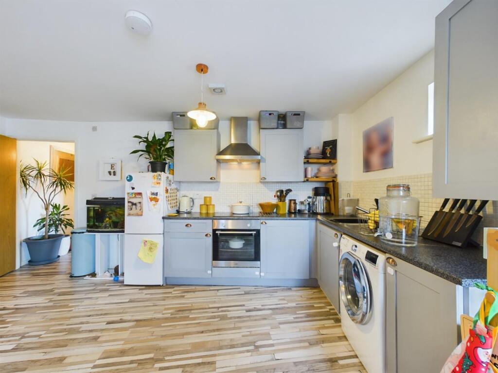 Additional image 4 of Petherton Road, Hengrove, Bristol