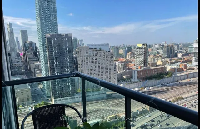 Additional image 15 of 16 Yonge St Unit 3407