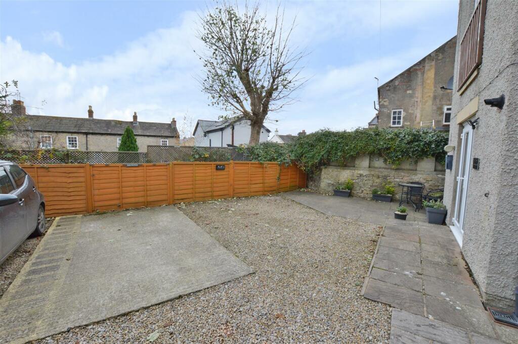 Additional image 13 of Garden View, Pottergate, Richmond