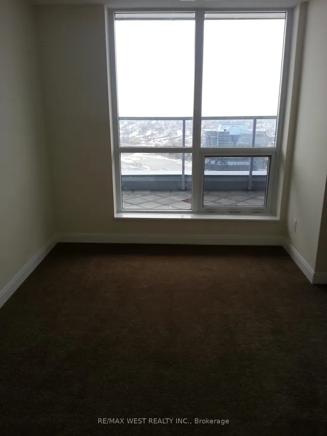 Additional image 7 of 151 Village Green Sq Unit 2805