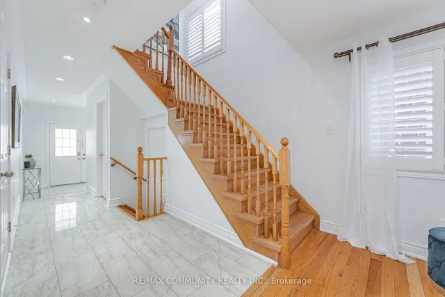 Additional image 18 of 5 Brilliant Crt