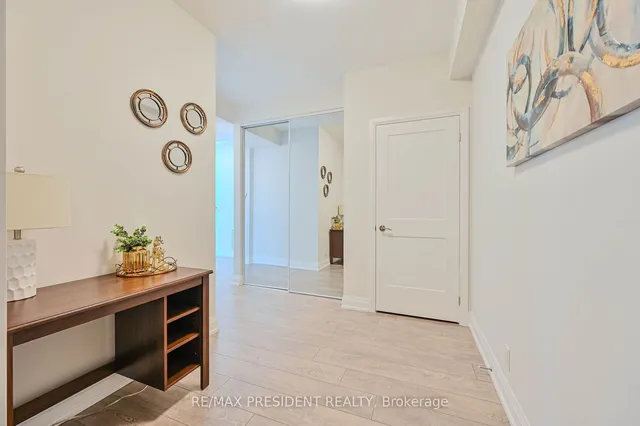 Additional image 8 of 15 Lynch St Unit 902