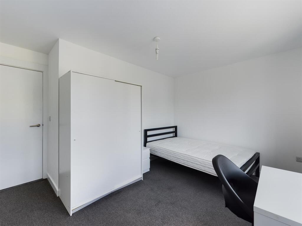 Additional image 7 of Edinburgh Road, Brighton