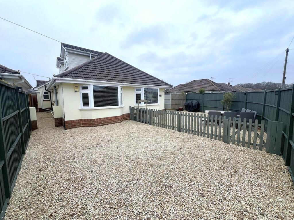 Additional image 40 of Pergin Crescent, Poole, BH17