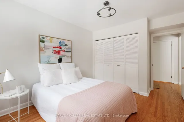 Additional image 28 of 51 Sir Williams Lane