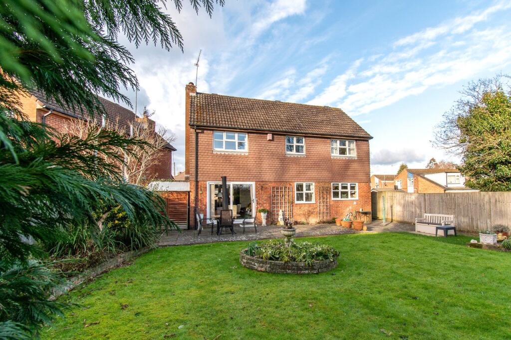 Additional image 18 of Merryfields, St. Albans, Hertfordshire, AL4