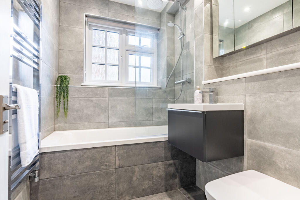 Additional image 16 of King Harry Lane, St. Albans, Hertfordshire, AL3