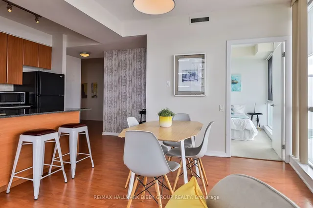 Additional image 10 of 30 Canterbury Pl Unit 1002