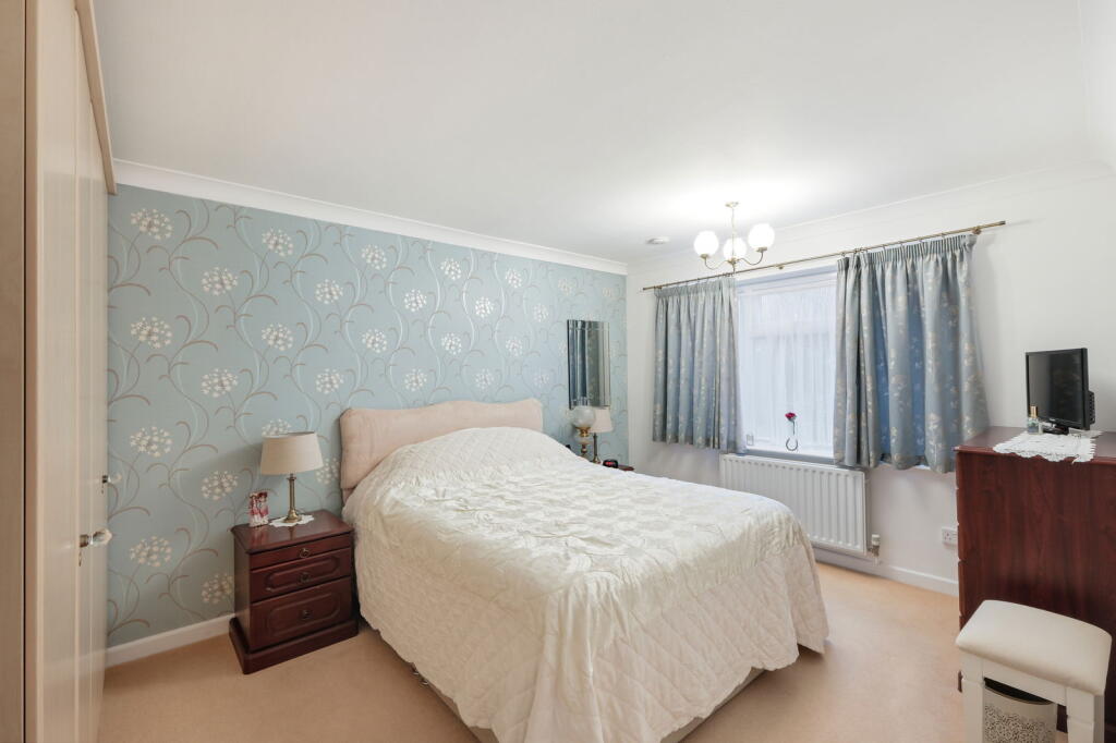 Additional image 8 of Redditch Road, Stoke Heath, Bromsgrove, B60 4JW