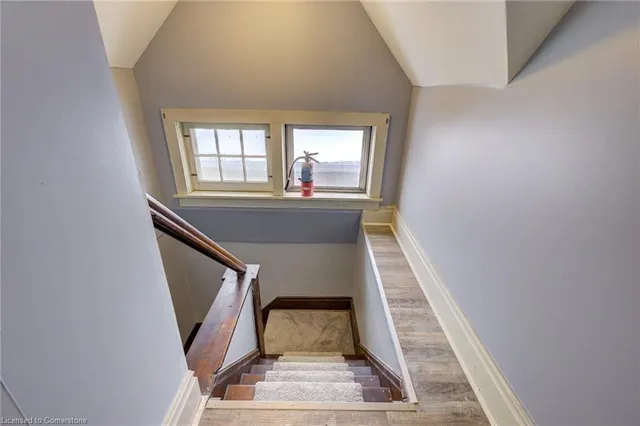 Additional image 40 of 59 Irvin St