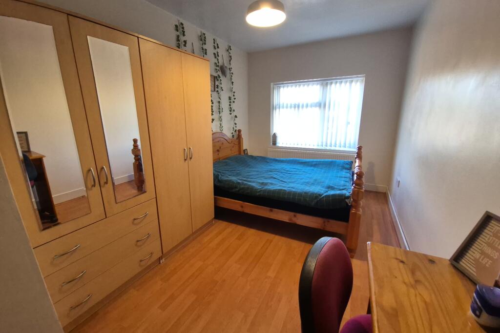 Additional image 16 of Hugh Road, Smethwick, B67