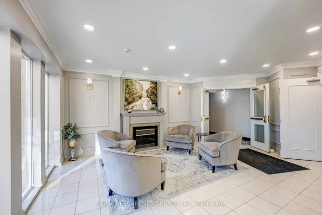 Additional image 6 of 2075 AMHERST HEIGHTS Dr Unit 402